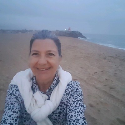 Photo of Debora Falcão